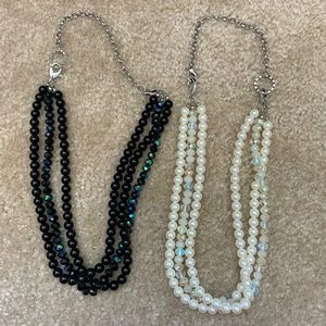 Premier Designs Black and White necklace